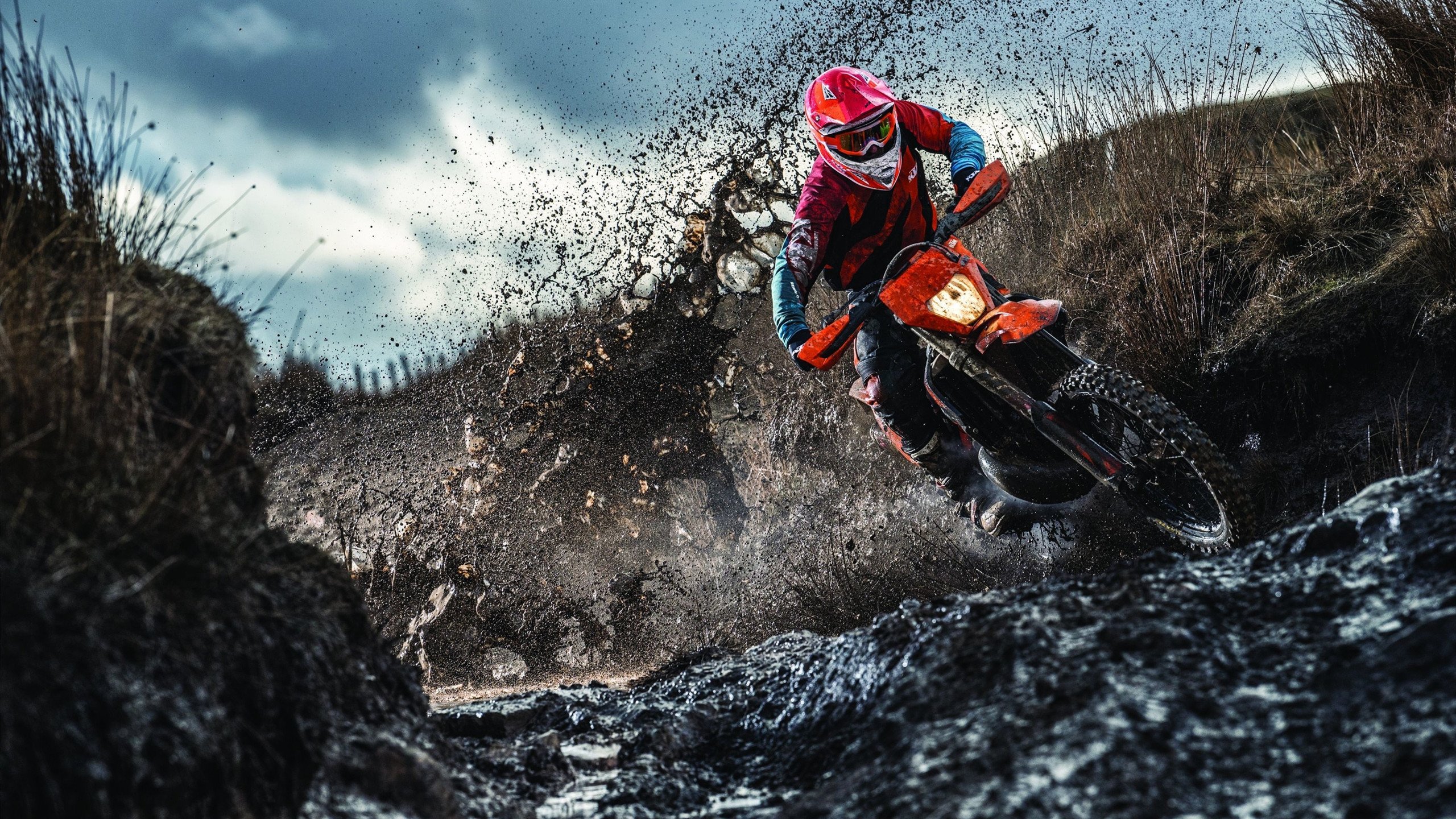 开云体育登录网站入口-史上最“燃”关键秒，哪一击让你心跳加速？